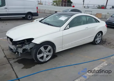 2013 Mercedes-Benz E 350 из США, поврежденный, VIN WDDKJ5KB9DF200871